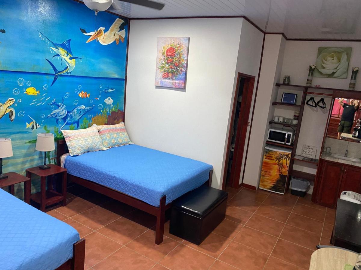 Hotel Casa Vito Beachfront Puerto Viejo de Talamanca Екстериор снимка