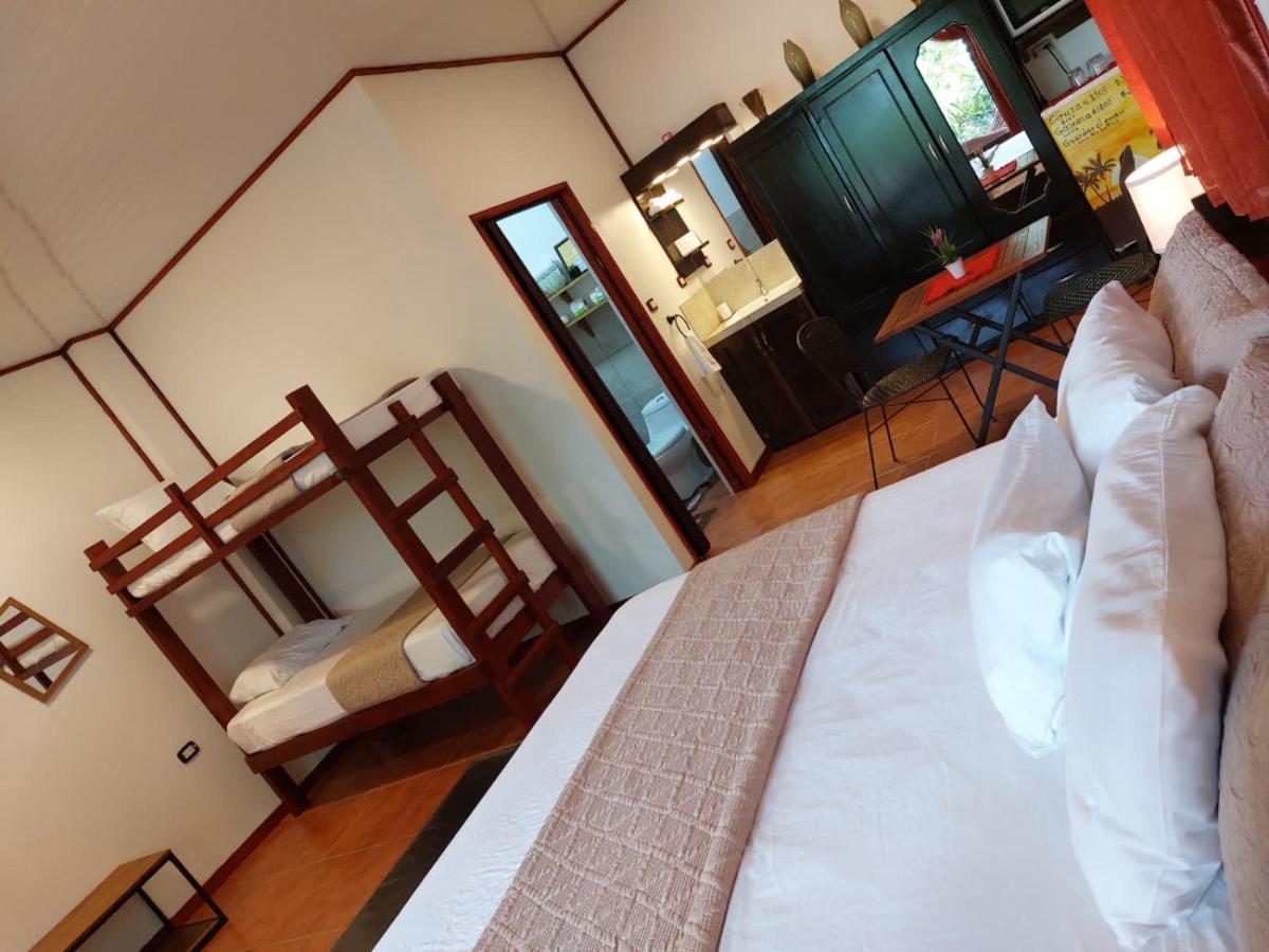 Hotel Casa Vito Beachfront Puerto Viejo de Talamanca Екстериор снимка