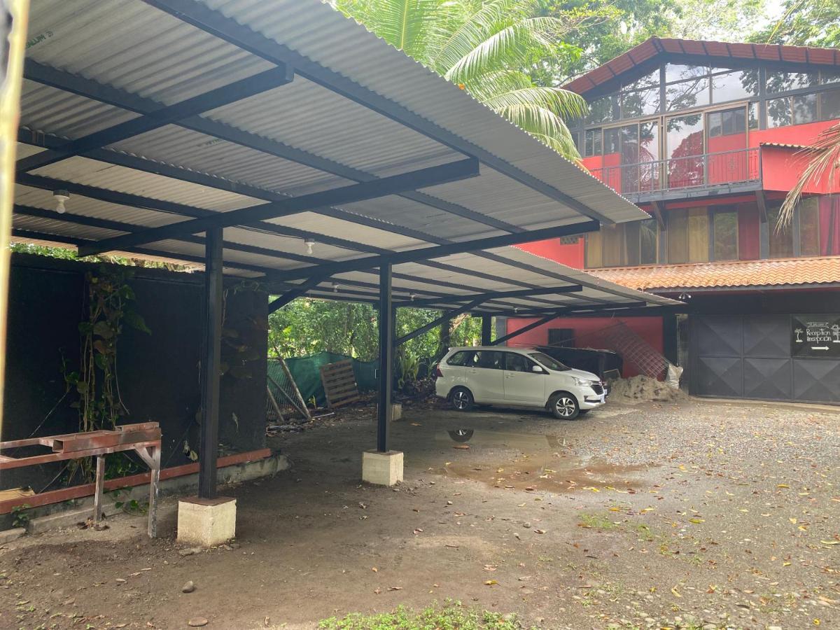 Hotel Casa Vito Beachfront Puerto Viejo de Talamanca Екстериор снимка