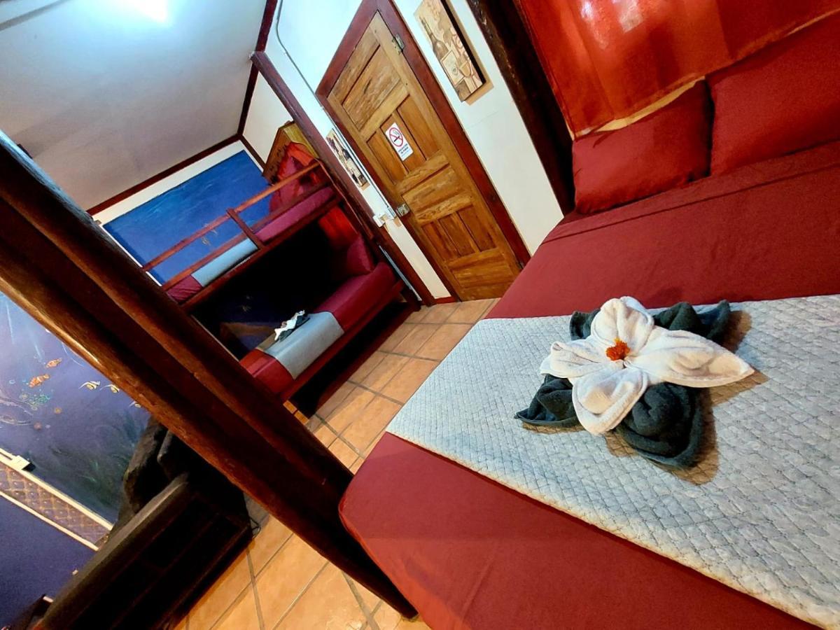 Hotel Casa Vito Beachfront Puerto Viejo de Talamanca Екстериор снимка